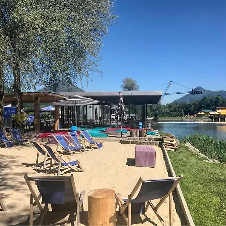 Water, & Mountain キーフェルスフェルデン